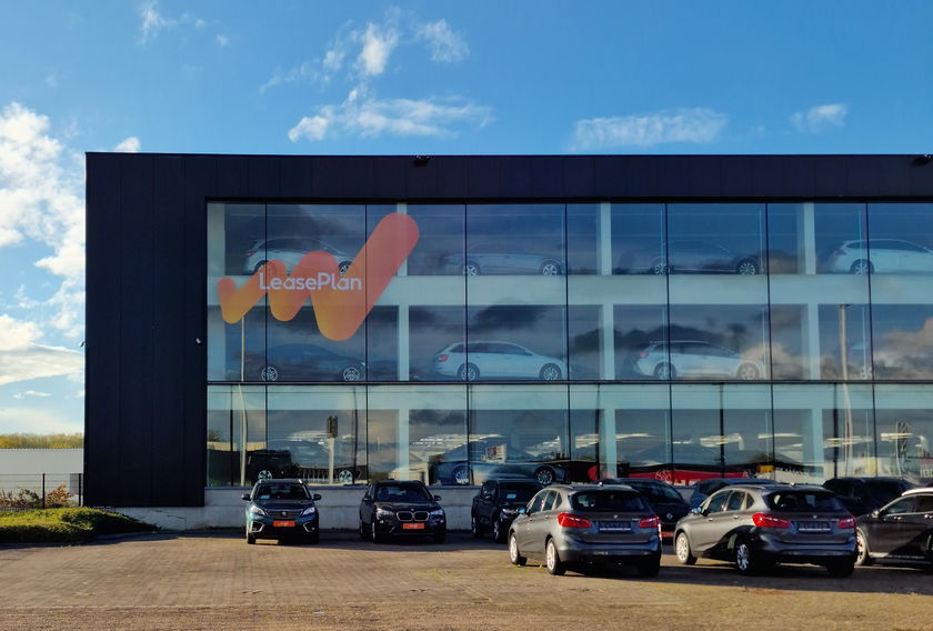 LeasePlan Used Cars Aartselaar - image