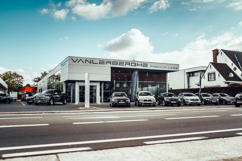 Vanlerberghe Premium Cars - image