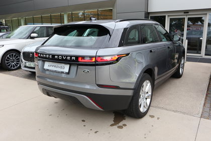 Land Rover Range Rover Velar SE