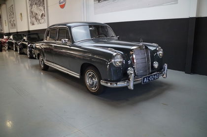 Mercedes 220 220S Ponton Top Condition Driver (1959)