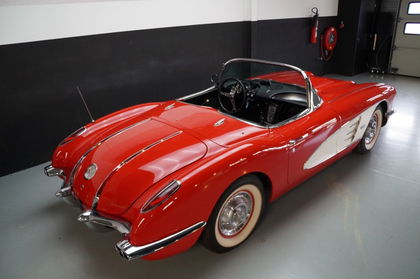 Chevrolet Corvette C1 Beautiful Driver (1958)