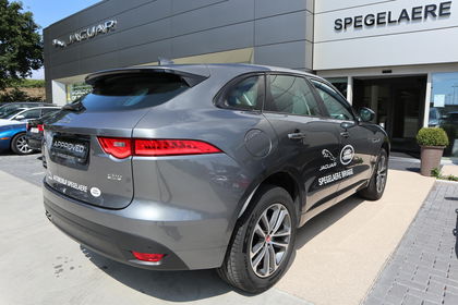 Jaguar F-Pace R-SPORT