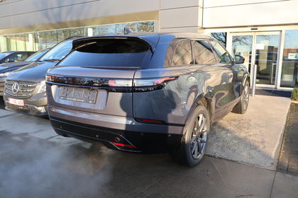 Land Rover Range Rover Velar SE