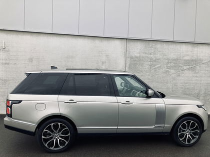 Land Rover Range Rover Vogue-LWB-P400e-12 mois de gar