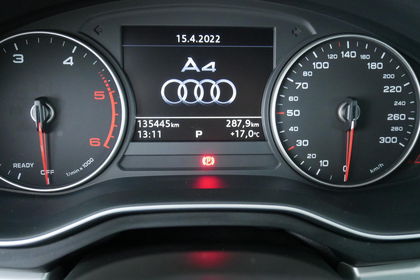 Audi A4 Avant 2.0TDI ULTRA BUSINESS ED S-TRONIC NAVI ZETELVERW/SC PDC XENON