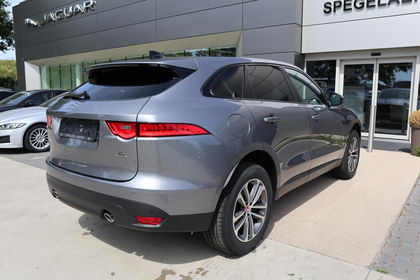 Jaguar F-Pace PRESTIGE