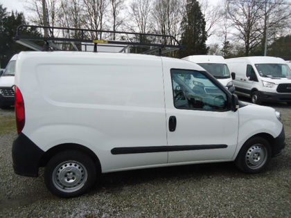 Fiat Doblo 1.3 d ,70 dkm!!,airco ,eur 5,mooi ,NIEUWE ROETFILTER !!! 6999 + (8465