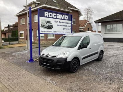 Citroen Berlingo citroen 16hdi 100pk 2017 3plaatsen 9950e alles in