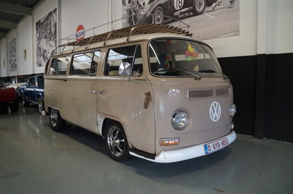 Volkswagen T2 T2A Deluxe Rat Look Full Technical  Restoration (1969)