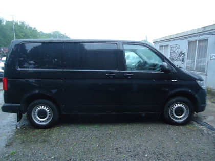 Volkswagen Transporter T6 ,eur 5 ,airco,2.5 ton trekken ,2.0 d,140 pk,247 dkm ,9900+ (11979)