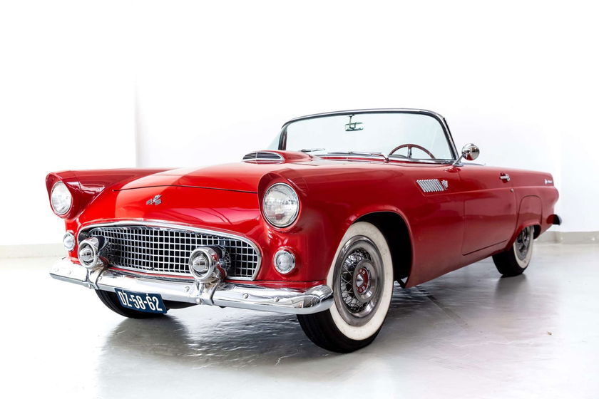 Ford Thunderbird