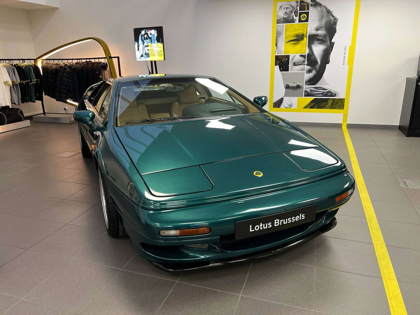 Lotus Esprit