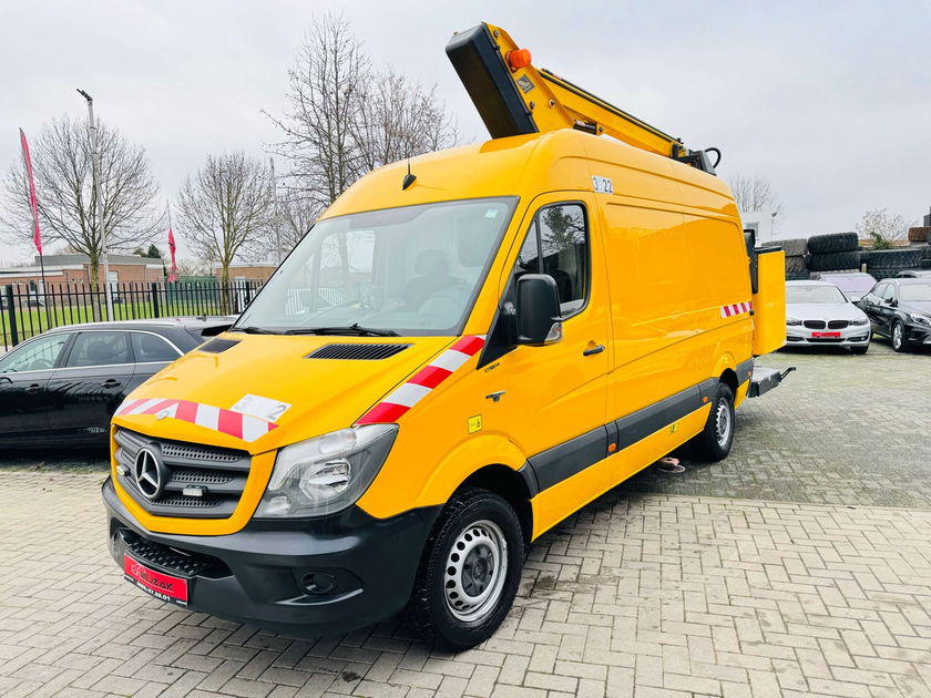 Mercedes Sprinter