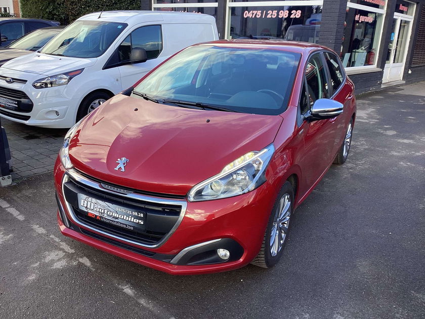 Peugeot 208