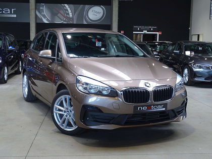 BMW Serie 2 216 d Active Tourer **FACELIFT-NAVI-LIMITEUR-PDC**