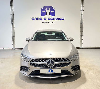 Mercedes A-Class 250 - AMG, PDC, 19", LED, Cruise Ctrl, Navi, ...