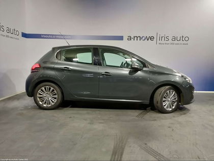 Peugeot 208 1.2 | VÉHICULE PMR PRIX TVA COMPRISE | GPS