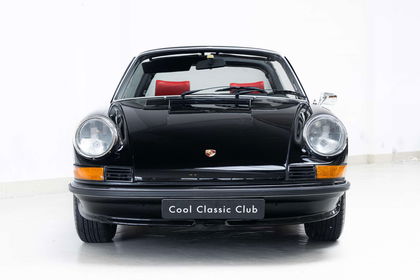 Porsche 911 2.4 Targa - Restored - Modified