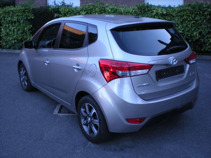 Hyundai ix20 AUTOMATIQUE 1.6i