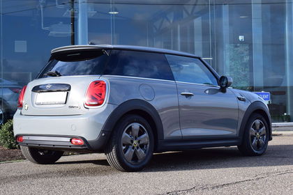 MINI Cooper SE Essential / CRUISE / NAVI / 28.9 kWh