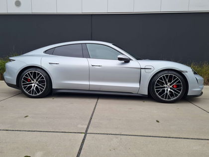 Porsche Taycan 4S*3 JAAR GARANTIE*PERF.+BAT.*NIGHTVISION*INNO DR.