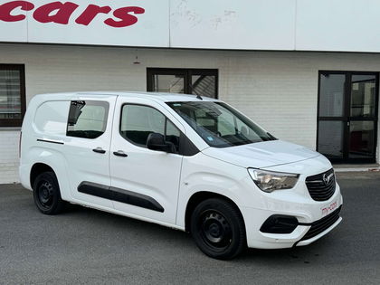 Opel Combo 1500 diesel 5 place double cabine Gps etcc