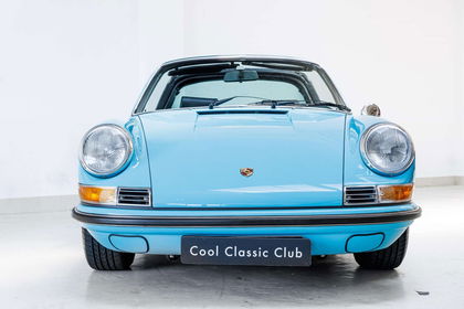 Porsche 911 Targa - Wunchfarbe Kristalblau - Custom build - Co