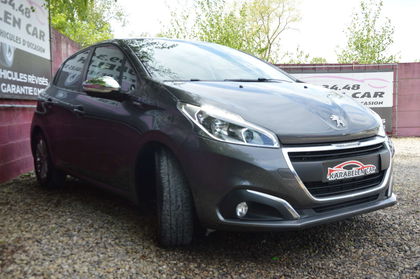 Peugeot 208 1.6BlueHDi Style NEUF NAV SENS AR CLIM 46.871KM