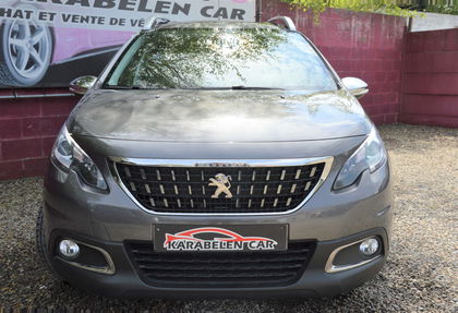 Peugeot 2008 1.2i PureTech Style NEUF NAVI CLIM 8.277KM 1ER PRO