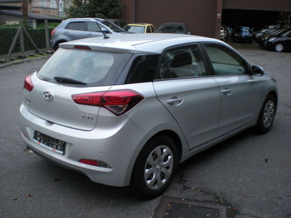 Hyundai i20 AUTOMATIQUE 1.4i Pop