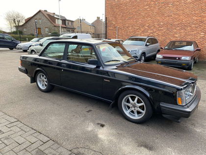 Volvo  242  Turbo 2 Doors