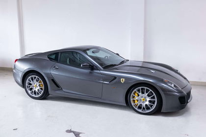 Ferrari 599 GTB FIORANO 6.0 F1 - Ceramic Brakes - Dealer Maint