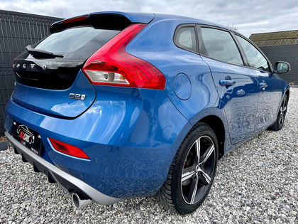 Volvo V40 2.0 D2 R-Design Geartronic Harman Kardon LED GPS