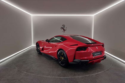 Ferrari 812 SUPERFAST 2y Ferrari Approved