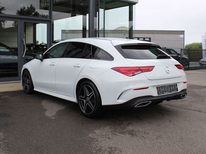 Mercedes CLA 200 d / AMG Pakket / SPORT / CAMERA / NAVI / BLUETOOTH