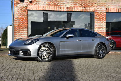 Porsche Panamera 2.9 V6 Bi-Turbo PHEV PDK| Panodak| 21"| Camera|LED