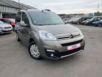 Citroen Berlingo 1.2i ESSENCE / 1'ier MAIN /AIRCO/NAVIGATION/CAMERA