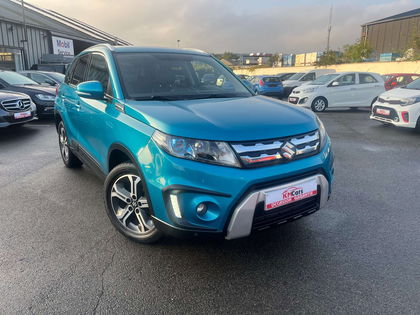 Suzuki Vitara 1.6 DIESEL // TOIT PANORAMIQUE / NAVIGATION/ AIRCO