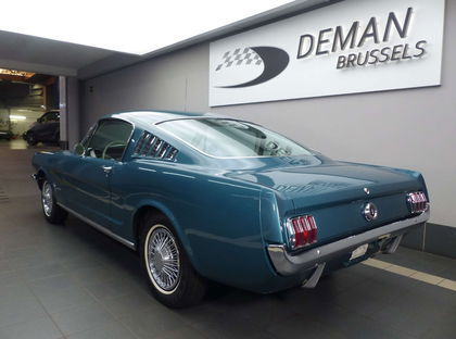 Ford Mustang Fastback * manual gearbox * 200 c.i. * matching