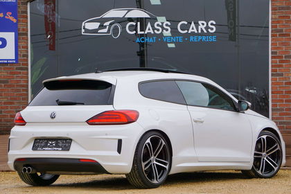 Volkswagen Scirocco 2.0 TDi R-LINE Bte AUTO- PANO- NAVI- CLIM- EUR 6B