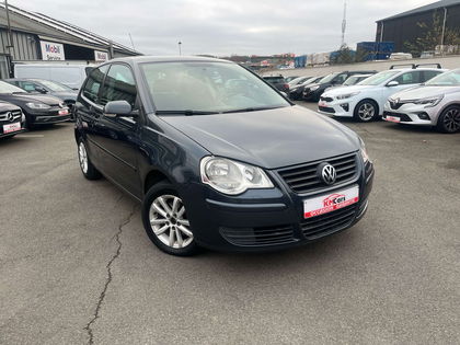 Volkswagen Polo Sedan 1.4 TDi / AIRCO /JANTES/ DEMANDE D'IMMATRICULATION