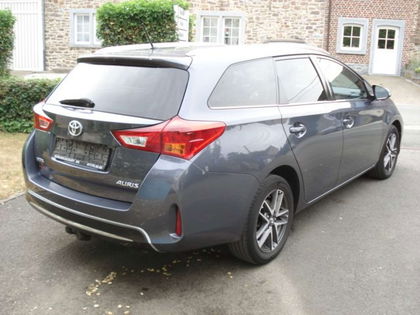 Toyota Auris 1.6i Dynamic