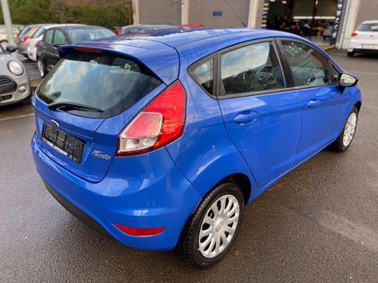 Ford Fiesta 1.25i ESSENCE 82CV 5 PORTES AIRCO GARANTIE 12 MOIS