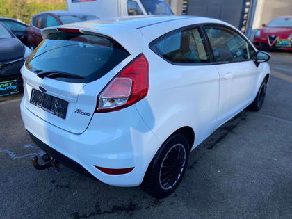 Ford Fiesta 1.25i ESSENCE 60 CV AIRCO GARANTIE 12 MOIS