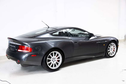 Aston Martin V12 Vanquish S 5.9 - Dealer Maintained -