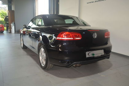 Volkswagen Eos 1.4 L TSI / LEDER / NAVI / PANORAMA + CABRIO