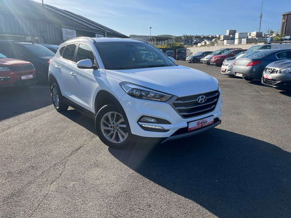 Hyundai Tucson 1.7 CRDi // CLIMATISATION // NAVIGATION // JANTES