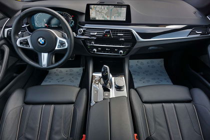 BMW Serie 5 530 eA PHEV M Pack Automaat-Navi-Leder-Led-Camera