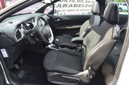 Citroen DS3 Cabrio 1.2i PureTech So Chic NEUF NAV SENS AV/AR 76.714KM