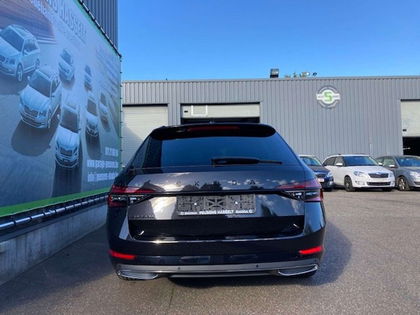 Skoda Superb 1.5TSi Sportline- DSG- NAVI- €384x59m+voorschot